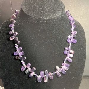 🌈Purple glass beaded necklace. Unusual shape beads with adjustable position.